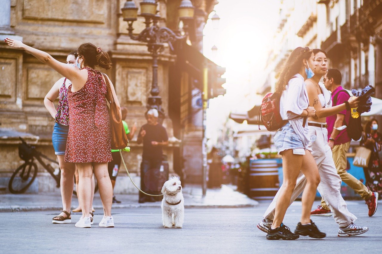 touristes rue